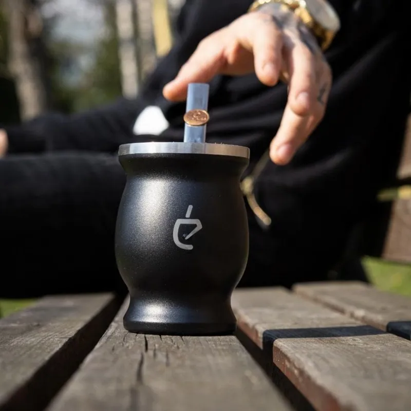 Un Mate komplekts diviem